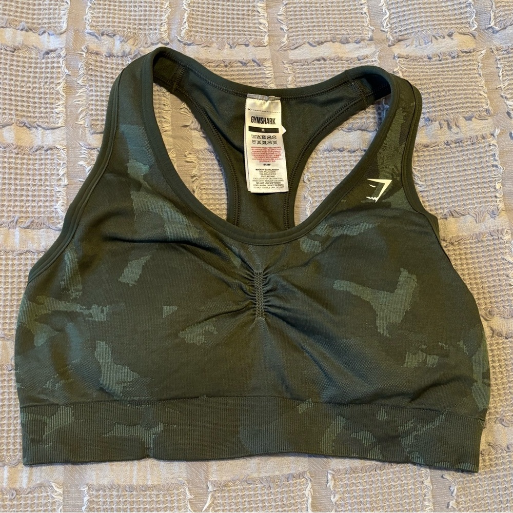 Gymshark green camo Sports Bra - MEDIUM